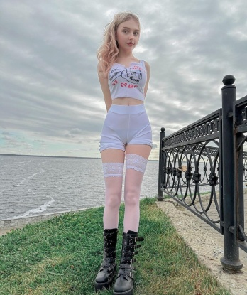 Анкета проститутки Изольда - Фото, г. Верхняя Тура, 18 лет, №10255