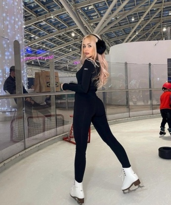 Анкета проститутки Виктория - Фото, г. Верхняя Тура, 24 года, №11532